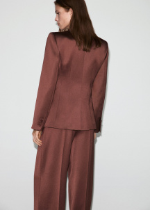 Сатенен блейзър