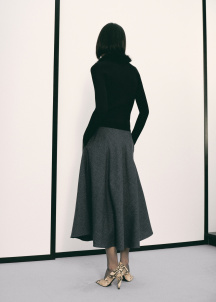 Пола с А-силует от вълнена смес