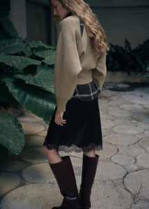 Оувърсайз пуловер с деколте Perkins