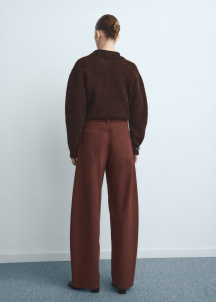 Дънки с кройка балон и средновисока талия