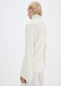 Плетен пуловер с набрана поло яка