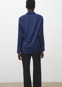 Ефирна риза със сатениран завършек