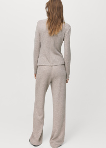 Панталон с ластична талия и права кройка