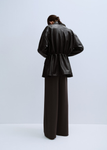 Панталон с ластична талия и права кройка