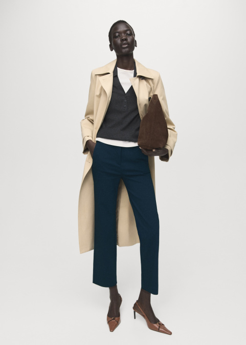 Панталон със скъсена и права кройка